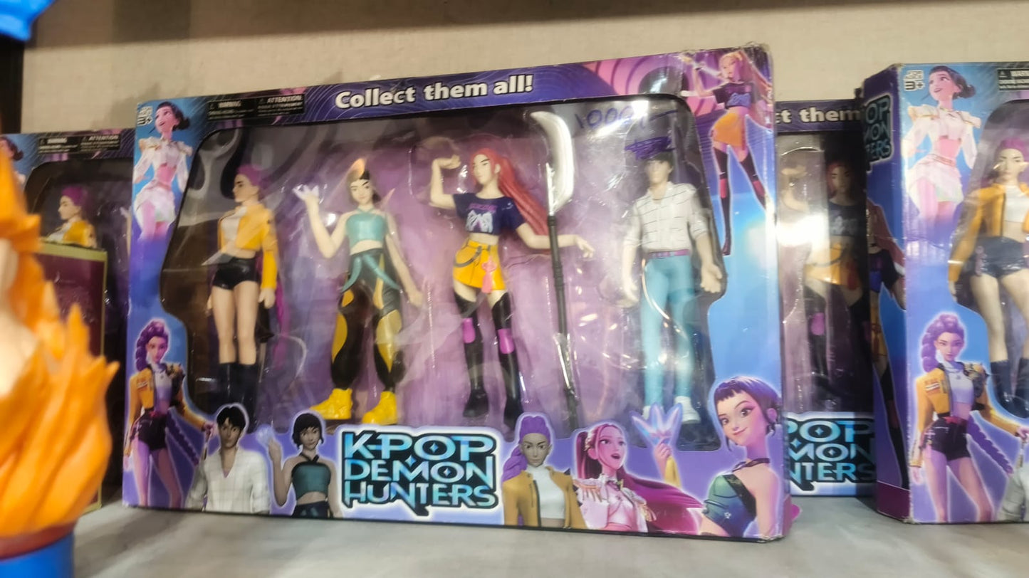 K-Pop Demon Hunters Up to 16 Cm Tall Action Figure Set (Pack of 4) - Kpop Demon Hunter Toys Set + FREE Bonus Keychain!