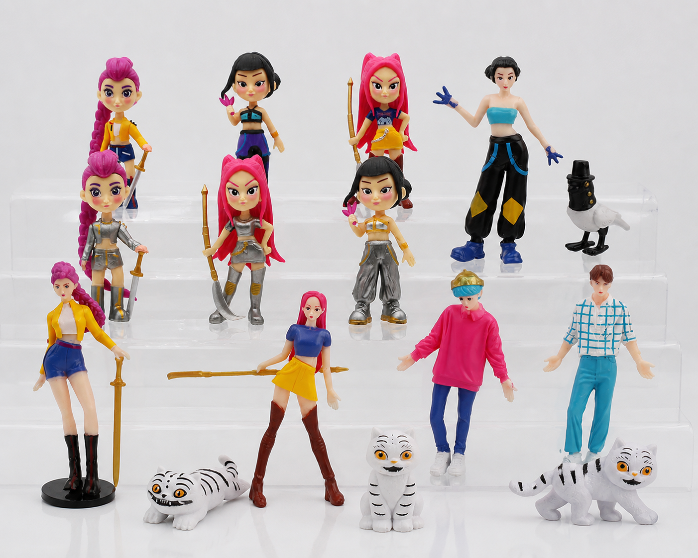 K-Pop Demon Hunters Toys and Doll Set- Set of 15 + ( 1 K-Pop Keychain Free)